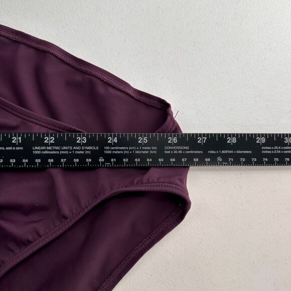 Ellen Tracy One-Piece Plum Swimsuit Ruching & Keyhole Back Size 6 Swim Purple - Picture 5 of 7